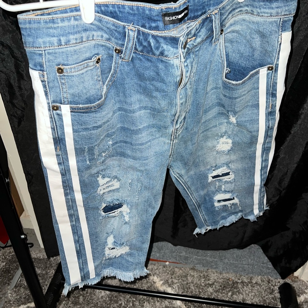 Fashion Nova Mens Jean Shorts with Stripe